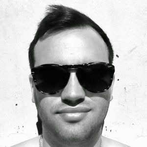 Meet your Posher, Alex